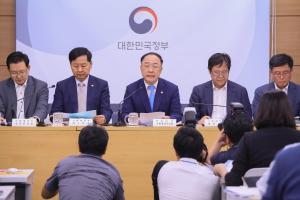 정부, 내년 514조 '초슈퍼 예산' 편성···"경기 하방위험 대비"