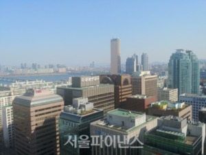 '실적 쇼크' 증권株, 바닥찍었나···"추세 상승 시기상조"