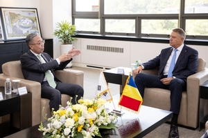 루마니아 대통령, 두산에너빌리티 본사 방문···SMR 역량 확인