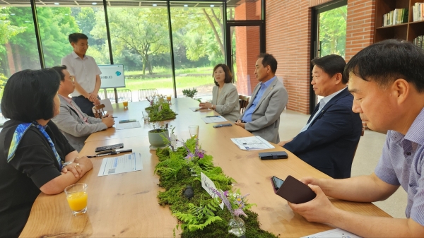 김영희 도의원, 물향기수목원, 오산시민 입장료 면제해야(사진=경기도의회)