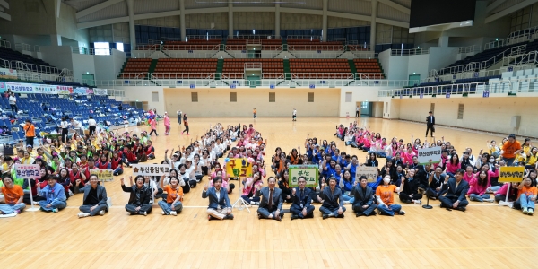 29일 오전 2024학년도 특수학교(급) 학부모 체육대회가 진행되고 있는 모습. (사진=부산시교육청)