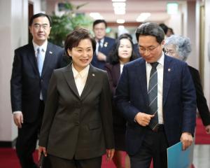 국토부 고위공직자 재산 공개···김현미 장관 9억7000만원