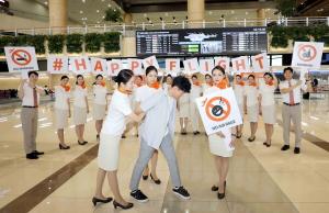 제주항공, 기내흡연·폭행·성희롱 근절 '해피 플라이트' 캠페인