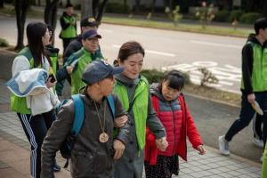 [이벤트] 코오롱사회봉사단 '나누며 걷는' 트레킹