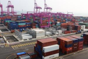 한국, 작년 對美 무역수출 15% 증가···트럼프, 관세 압박 높이나