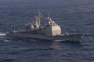 美 군함에 中 항공모함···대만해협 긴장 고조