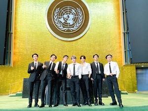 文대통령, BTS와 UN 동행···"미래는 미래세대의 것"