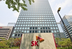 '딥 체인지' 강조한 SK, 늘어나는 투자 부담에 발목?