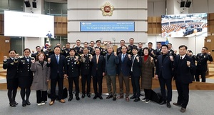 필리핀 메트로마닐라 소방관 19명 '경기도의회' 방문